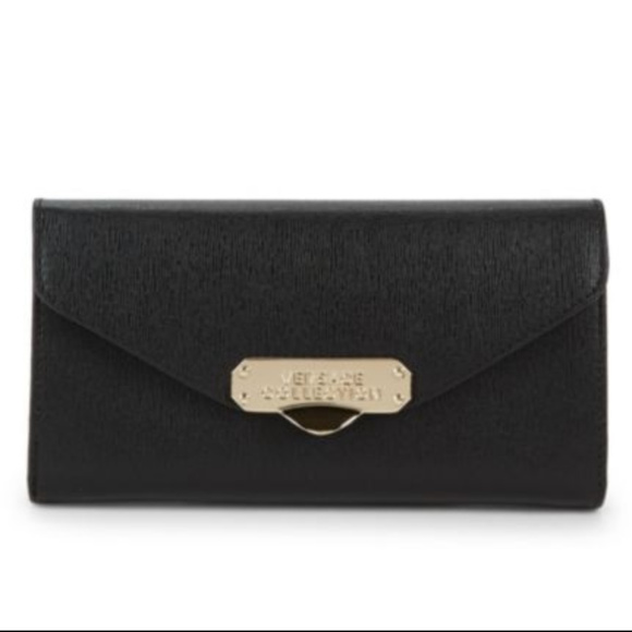 Versace Wallet - Picture 4 of 8